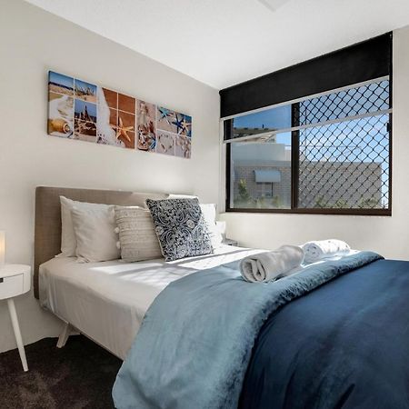 Mylos Holiday Apartments Alexandra Headland Eksteriør billede