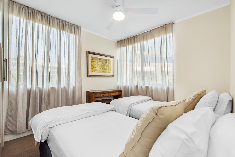Mylos Holiday Apartments Alexandra Headland Eksteriør billede