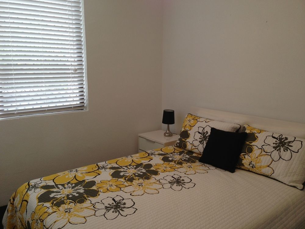 Mylos Holiday Apartments Alexandra Headland Eksteriør billede
