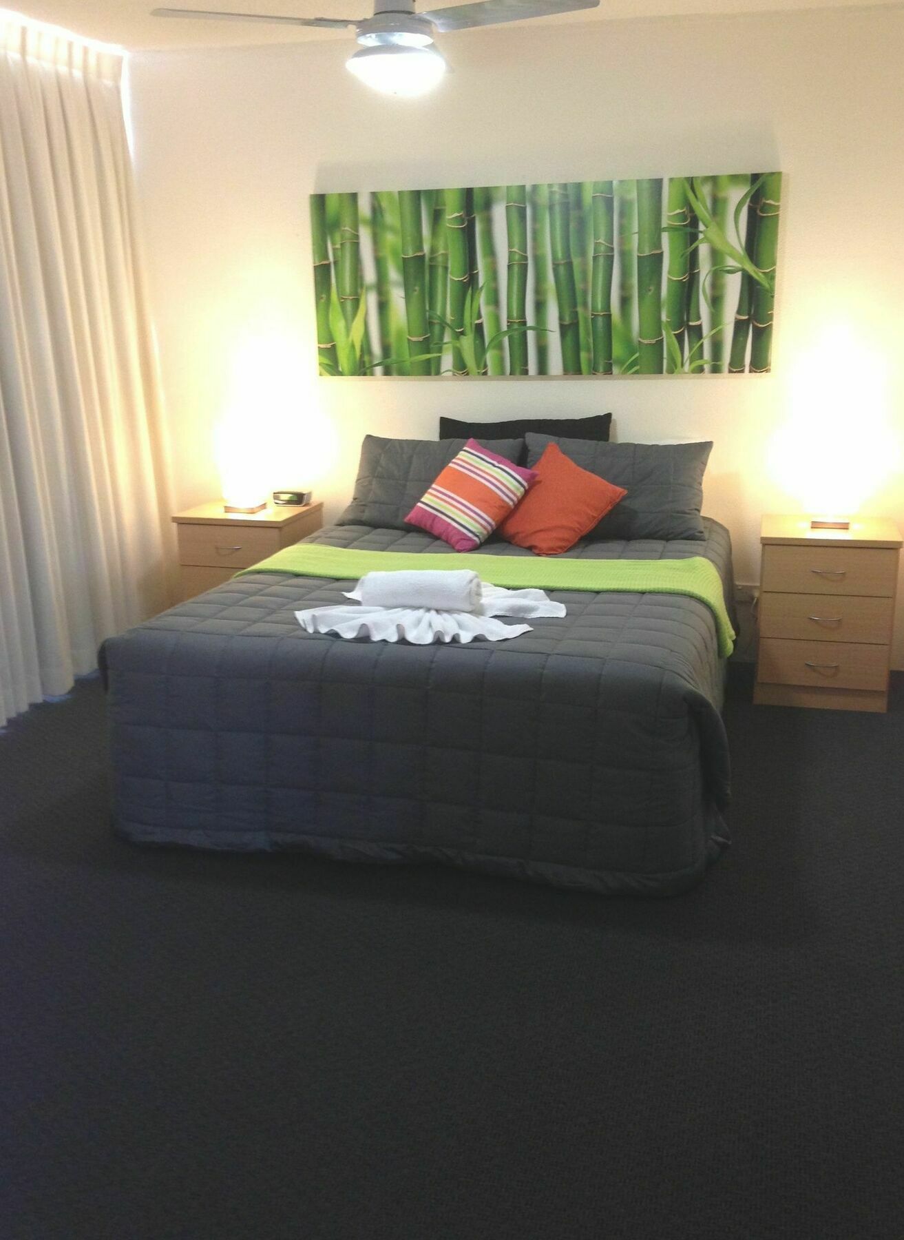 Mylos Holiday Apartments Alexandra Headland Eksteriør billede