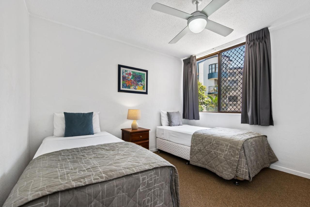 Mylos Holiday Apartments Alexandra Headland Eksteriør billede