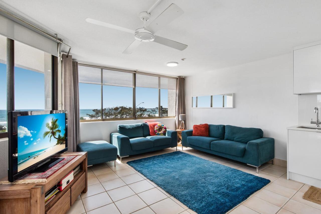 Mylos Holiday Apartments Alexandra Headland Eksteriør billede